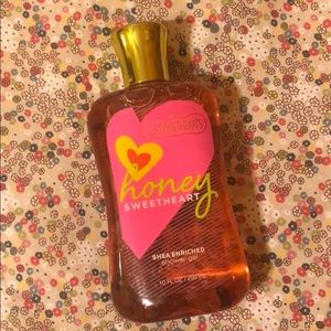 Honey sweetheart shower gel
